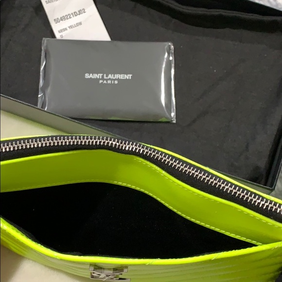 ❌SOLD❌ Saint Laurent Neon Yellow Pouch - Picture 4 of 5